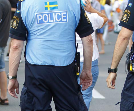 В Швеции футбольный болельщик заминировал стадион и задушил голкипера