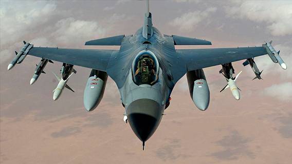 В США одобрили выделение средств для обучения украинских пилотов эксплуатации истребителей F-16