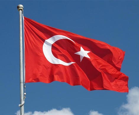 Власти Турции пишут новую конституцию и критикуют Европу