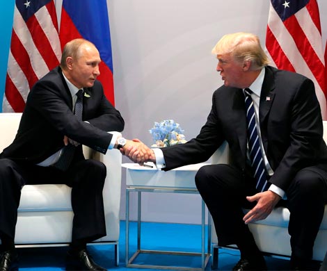 Власти Великобритании обеспокоены возможной встречей Путина с Трампом