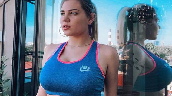 Внучка Михаила Боярского начала карьеру певицы Внучка Михаила Боярского начала карьеру певицы