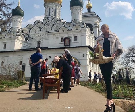 Волочкова напишет заявление в полицию из-за слива скандального видео