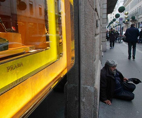 Впервые за два года в РФ выросло имущественное неравенство Впервые за два года в РФ выросло имущественное неравенство