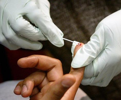 Врач-самоучка заразил ВИЧ больше сотни человек