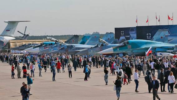 Взлетаем! Сегодня в Жуковском открылся МАКС-2021 Взлетаем! Сегодня в Жуковском открылся МАКС-2021