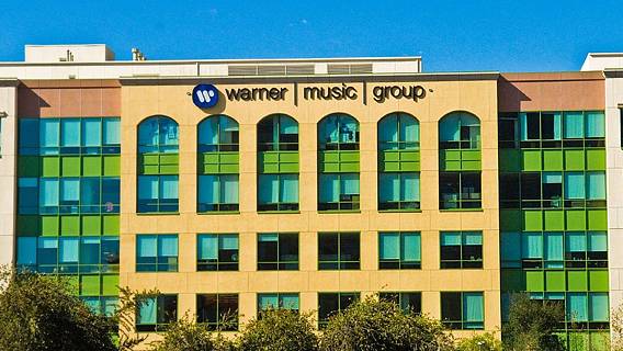 Warner Music приобретет акции компании Rotana Music, принадлежащей принцу аль-Валиду