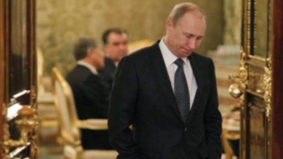Хазин: российские элиты готовят Путину полный саботаж его поручений Хазин: российские элиты готовят Путину полный саботаж его поручений