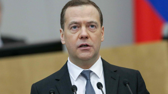 Эксперт уличил Медведева в политике двойных стандартов в вопросе пенсионной реформы и 4-дневной рабочей недели