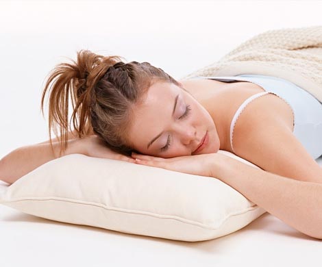 Эксперты назвали самые эффективные способы заснуть в жару