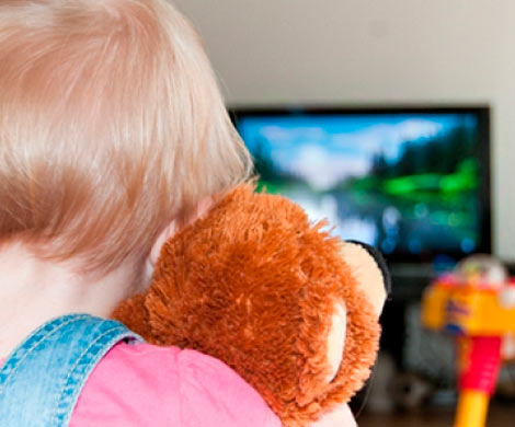 Эксперты: развивающие детские видео полностью бесполезны