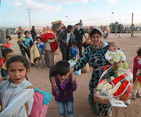 За сутки из Сирии в Турцию бежали 100 тысяч курдов