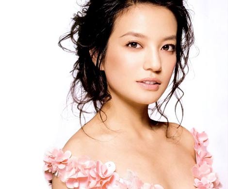 Житель Шанхая подал в суд на актрису, пострадав от ее «пристального взгляда»