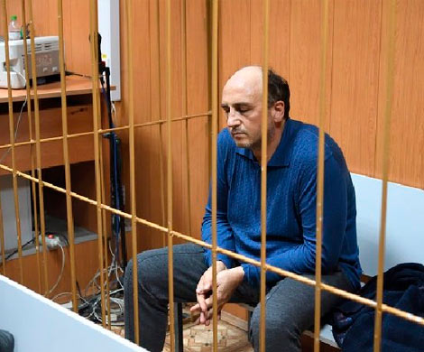 Жизнь или акции: от Кантемира Карамзина требуют поделиться с ФСБ Жизнь или акции: от Кантемира Карамзина требуют поделиться с ФСБ